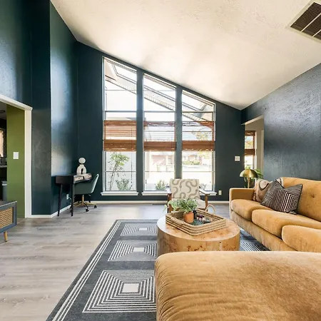 Villa Norman Retreat - Mins To Ou Fire Pit 3Bd Extérieur photo