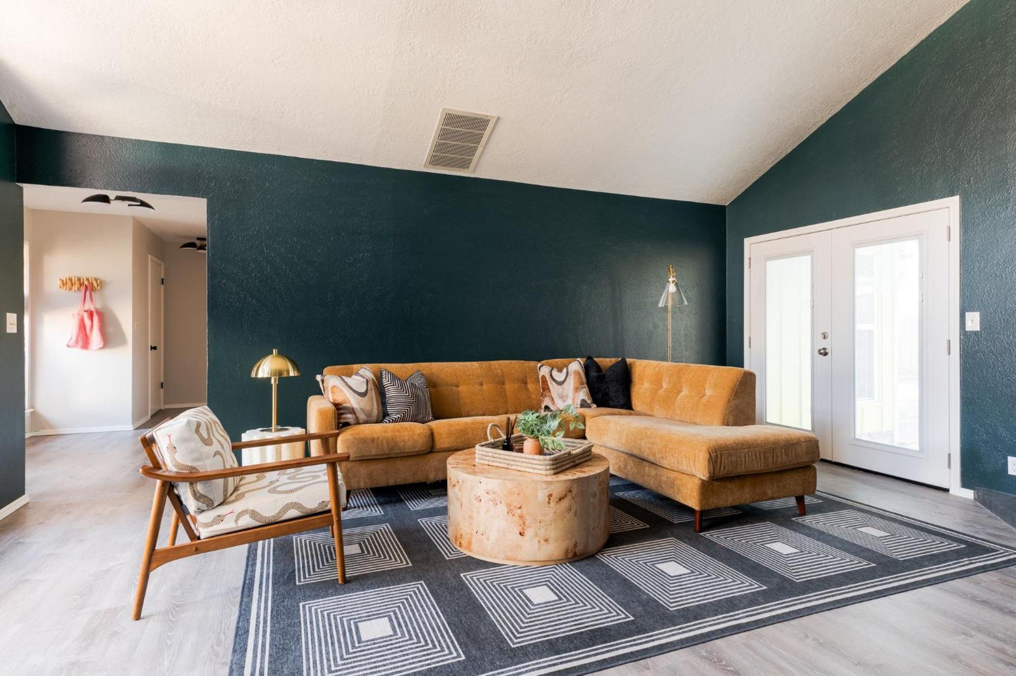 Retreat - Mins To Ou Fire Pit 3bd Hébergement de vacances